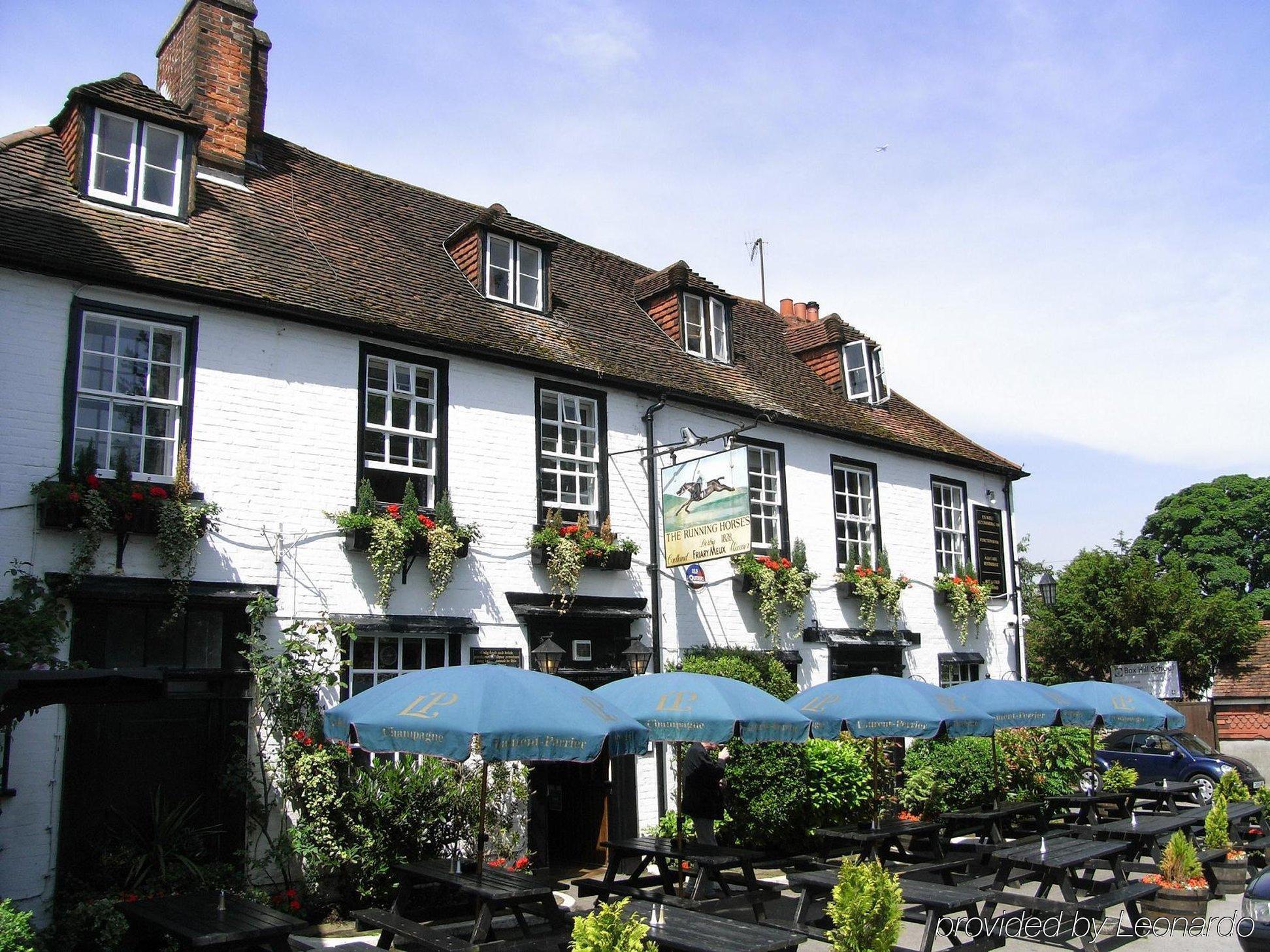 Hotel The Running Horses Mickleham Exterior foto