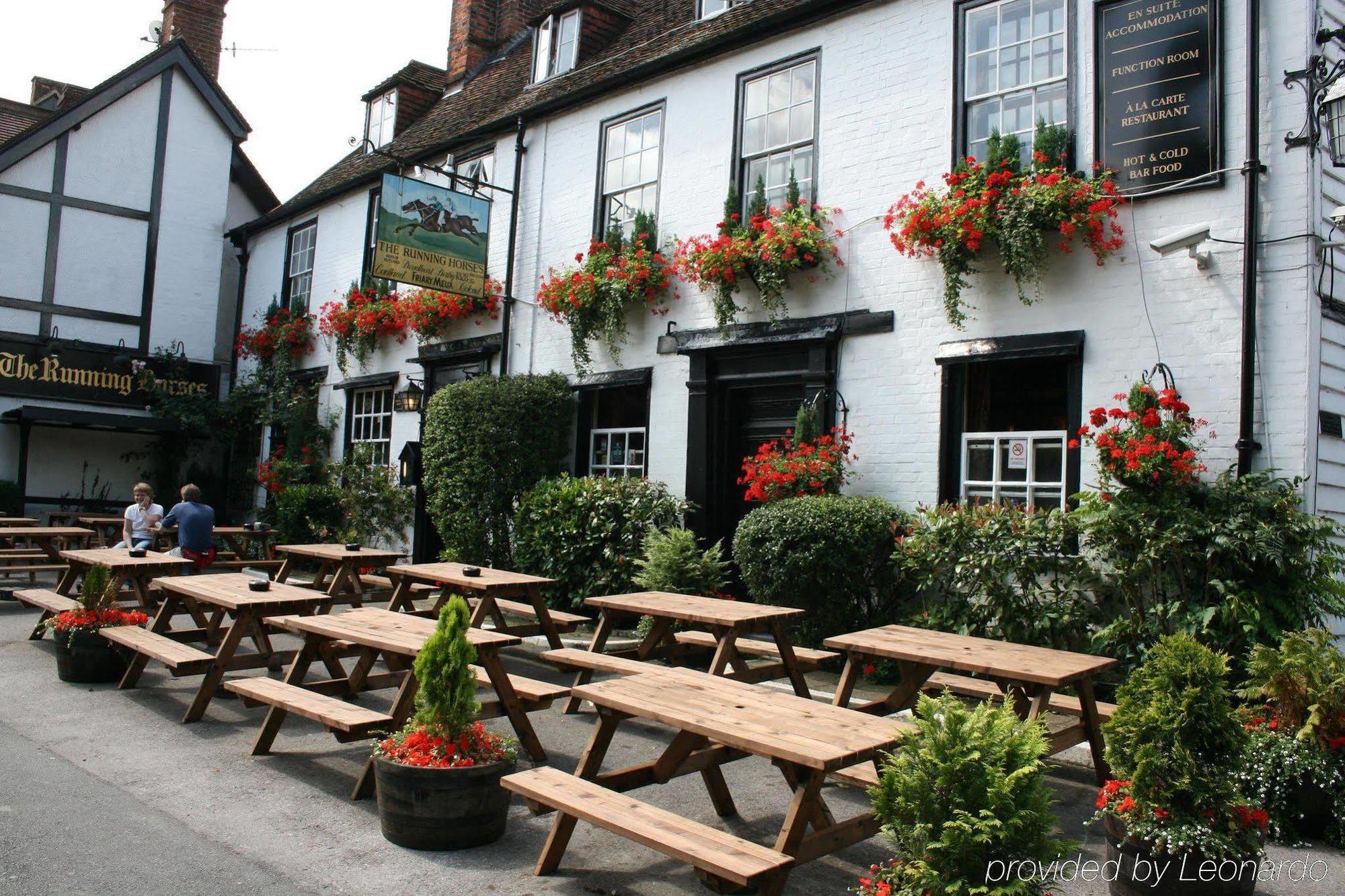 Hotel The Running Horses Mickleham Restaurante foto