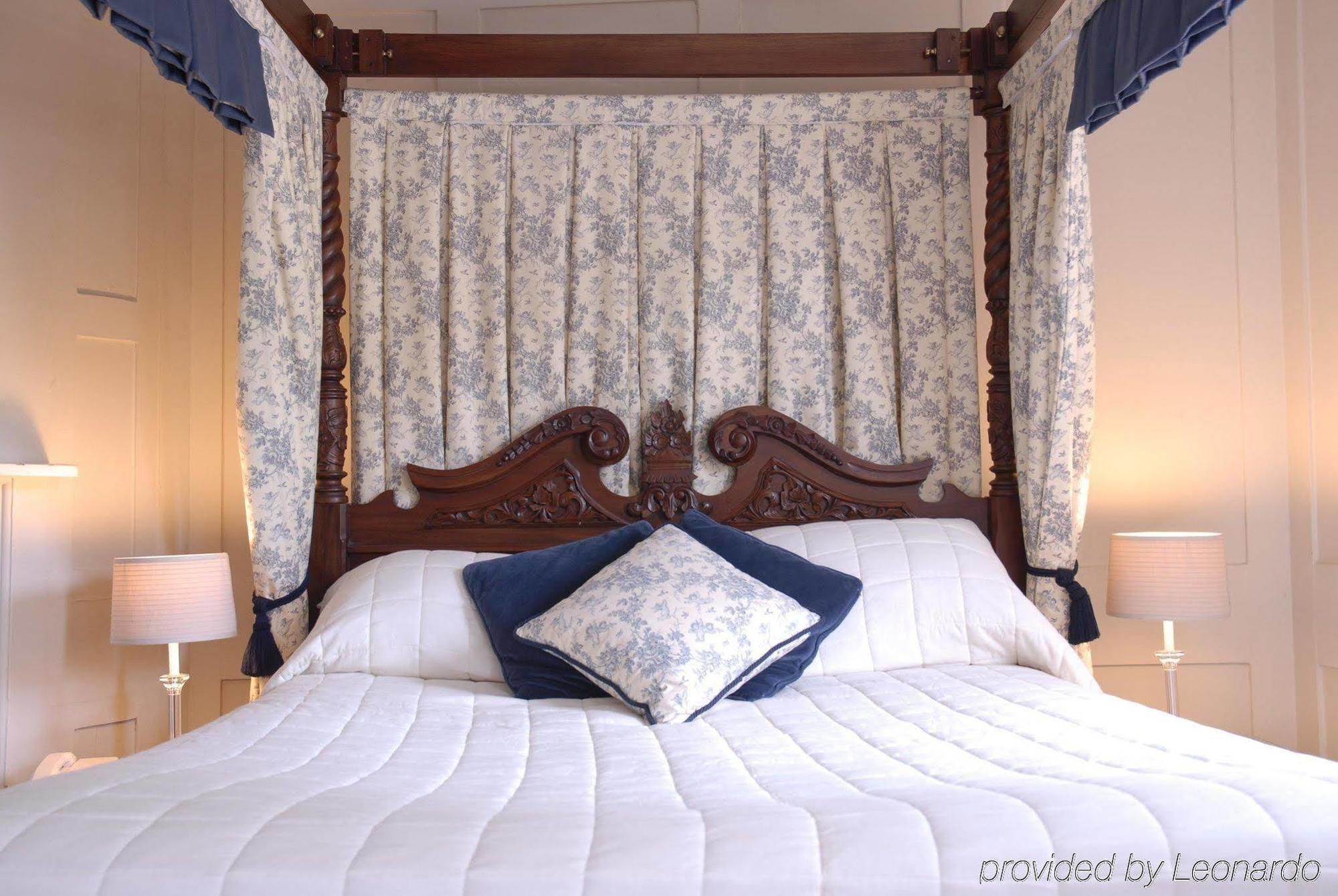 Hotel The Running Horses Mickleham Habitación foto