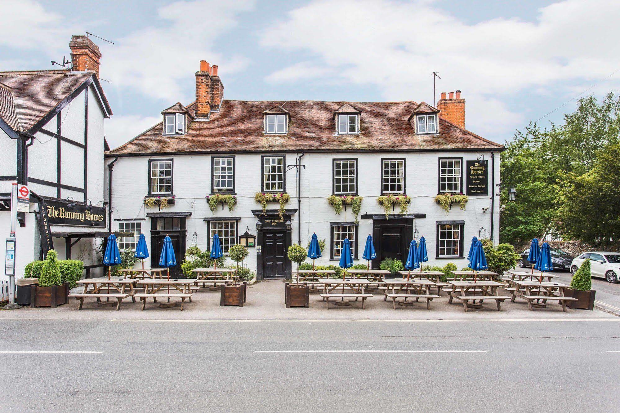 Hotel The Running Horses Mickleham Exterior foto