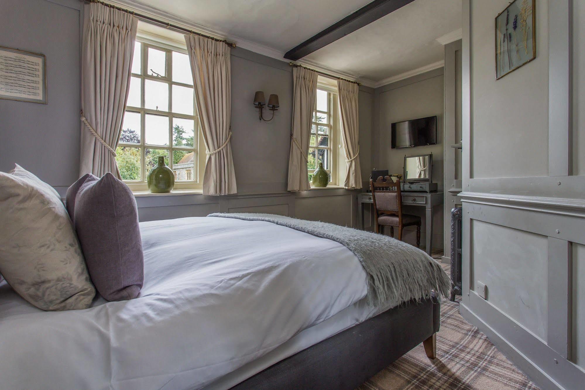 Hotel The Running Horses Mickleham Exterior foto